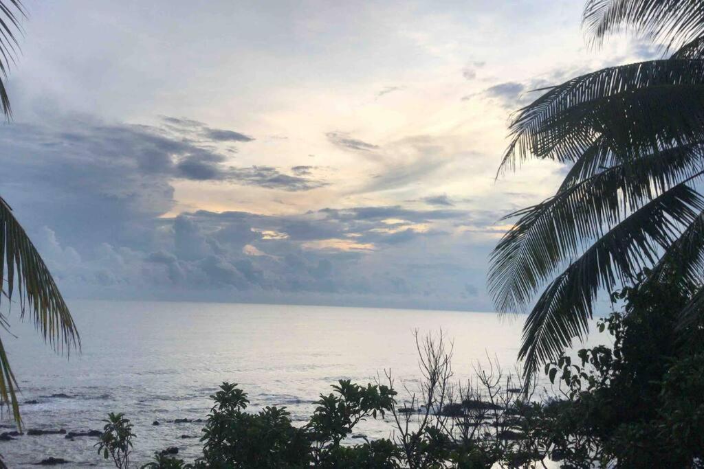 Terrace House Near Stulang Laut Ciq Midvalley Ksl For 7Pax Johor Bahru Zewnętrze zdjęcie
